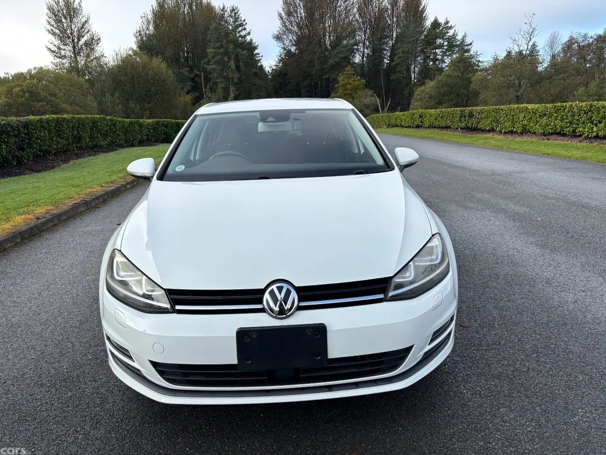Volkswagen Golf Hatchback, Petrol, 2016, White