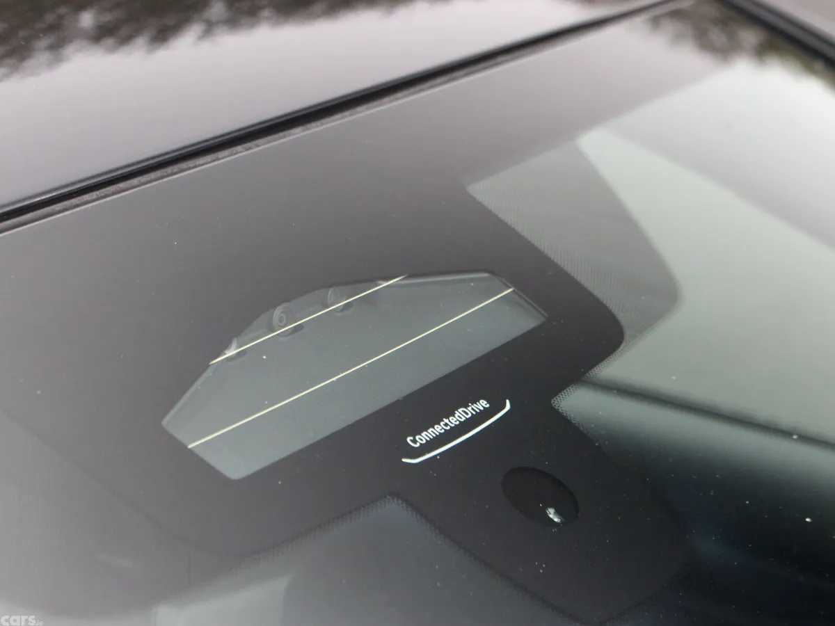 BMW 3-Series Saloon, Petrol Hybrid, 2023, Black