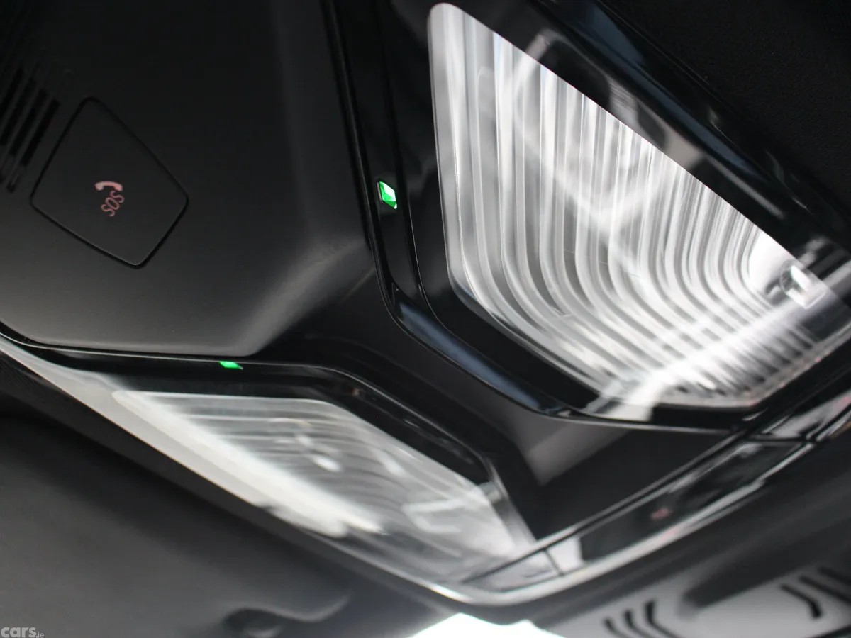 BMW 3-Series Saloon, Petrol Hybrid, 2023, Black