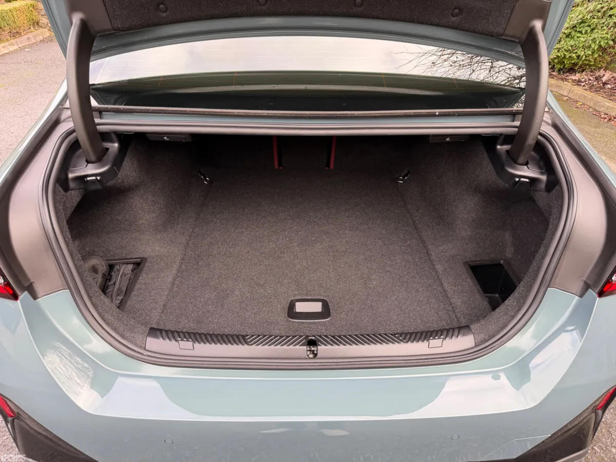 BMW i5 Saloon, Electric, 2024, Green
