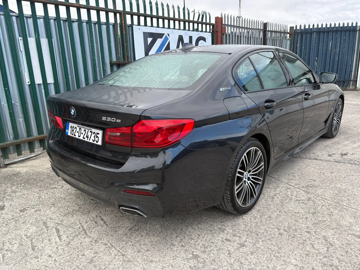 BMW 5-Series Saloon, Petrol Plug-in Hybrid, 2018, Grey