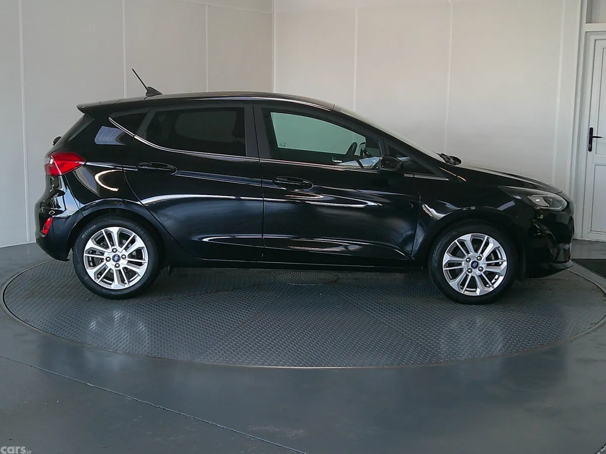 Ford Fiesta Hatchback, Petrol Hybrid, 2022, Black