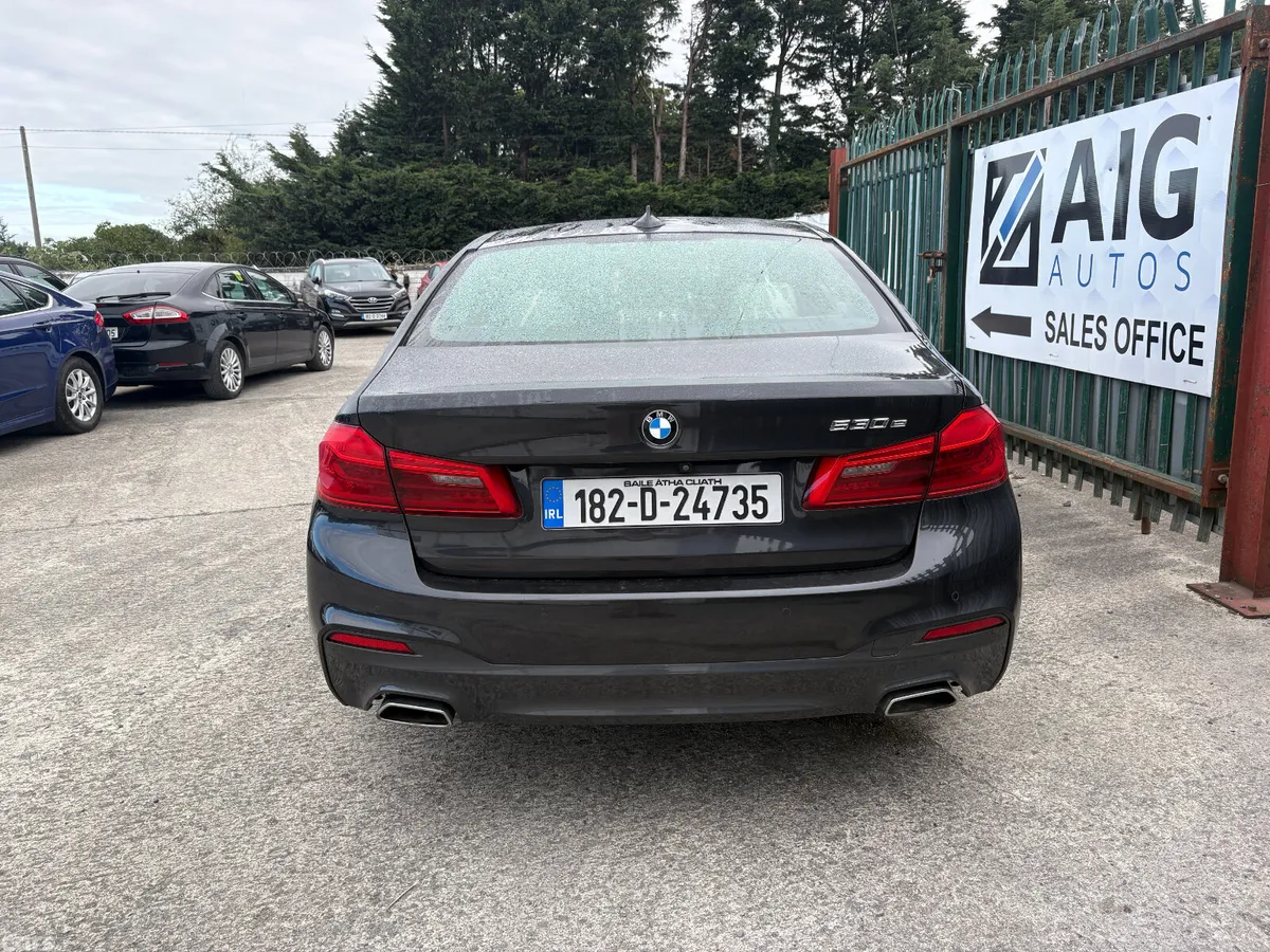 BMW 5-Series Saloon, Petrol Plug-in Hybrid, 2018, Grey