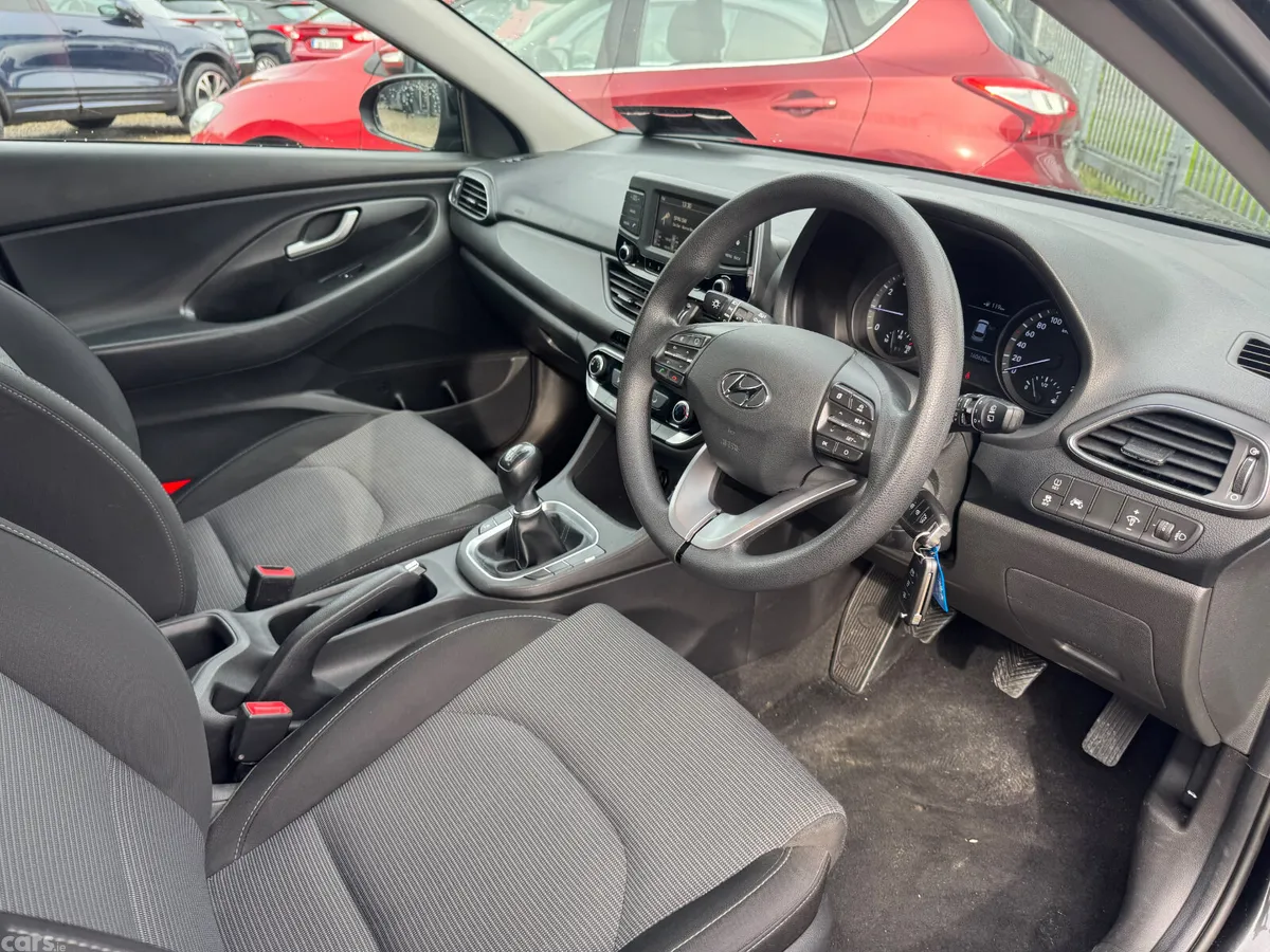 Hyundai i30 Hatchback, Petrol, 2019, Black