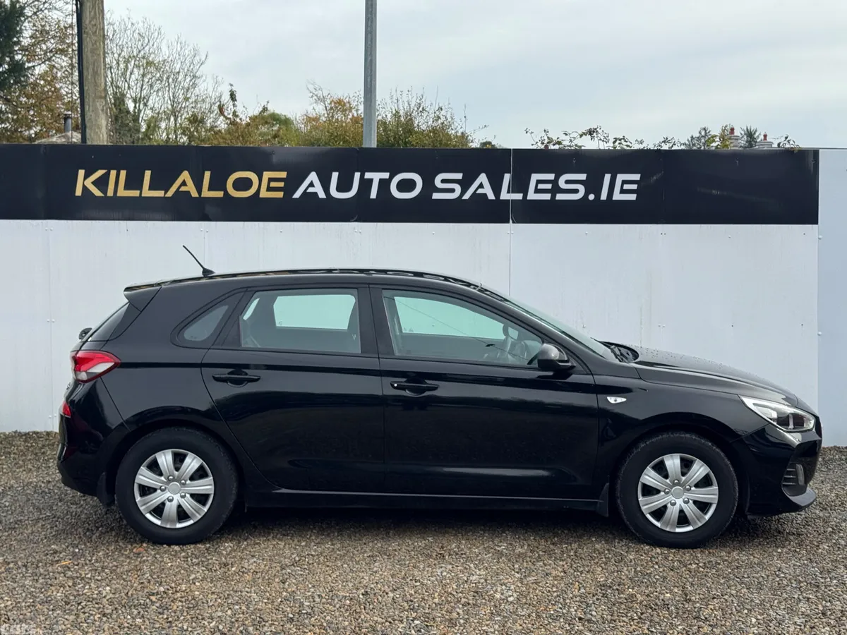 Hyundai i30 Hatchback, Petrol, 2019, Black