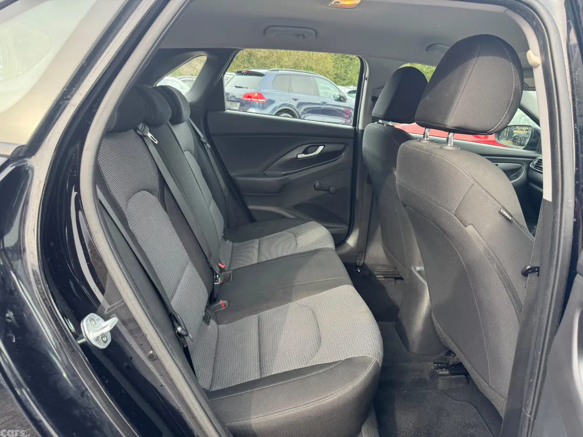 Hyundai i30 Hatchback, Petrol, 2019, Black