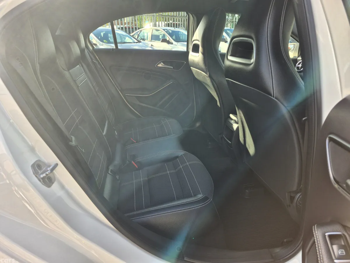 Mercedes-Benz A-Class Hatchback, Petrol, 2015, White