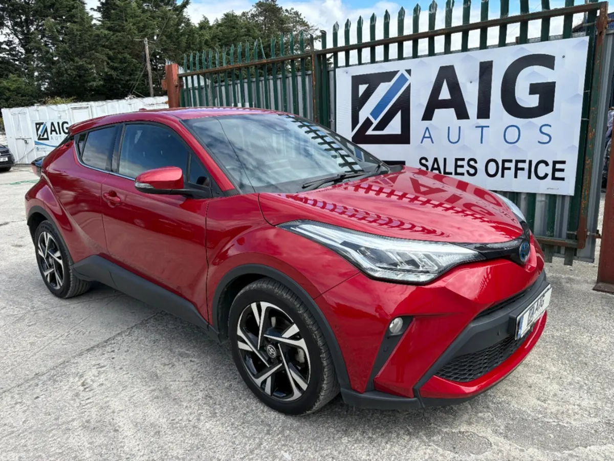 Toyota C-HR SUV, Petrol Hybrid, 2022, Red