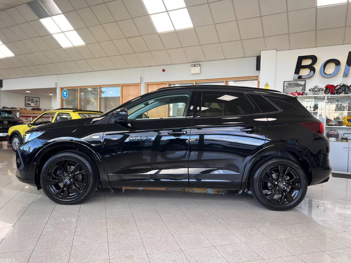 Opel Grandland X SUV, Petrol, 2022, Black