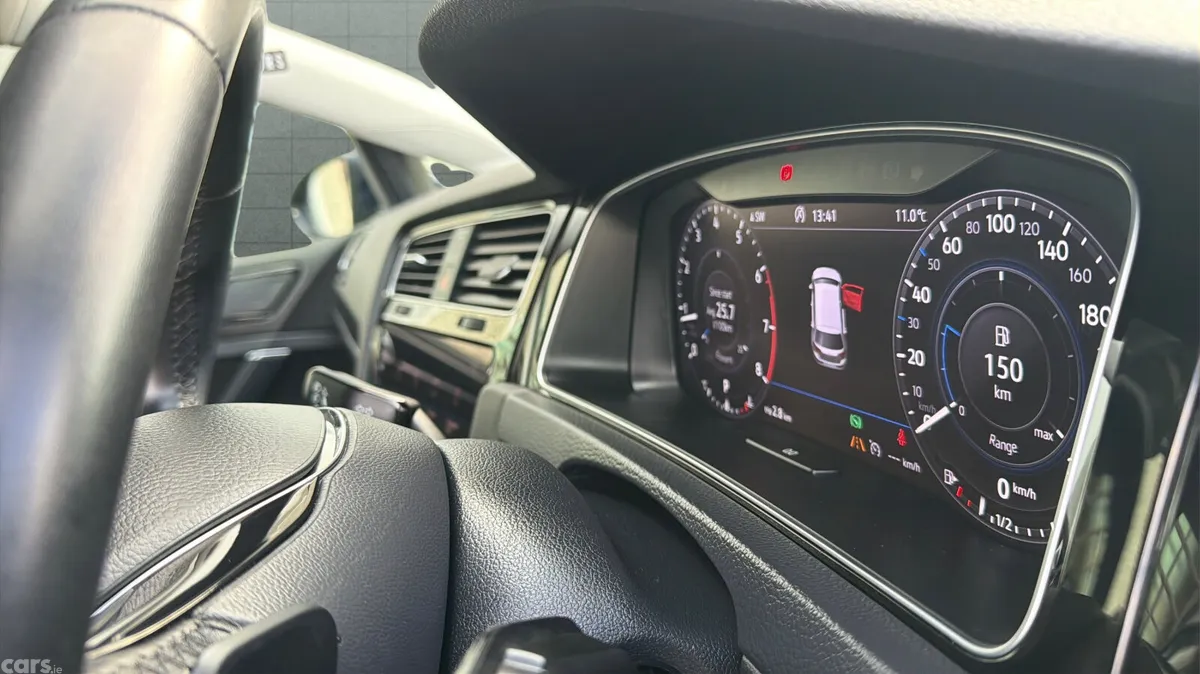 Volkswagen Golf Hatchback, Petrol, 2019, Blue