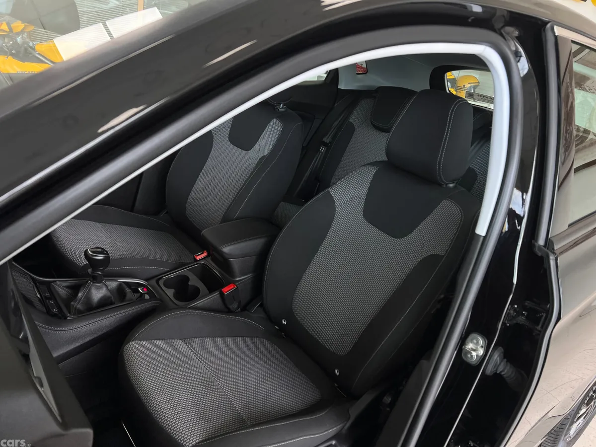 Opel Grandland X SUV, Petrol, 2023, Black