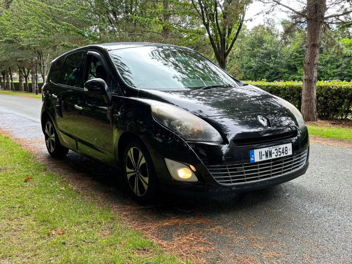 Renault Grand Scenic MPV, Diesel, 2011, Black