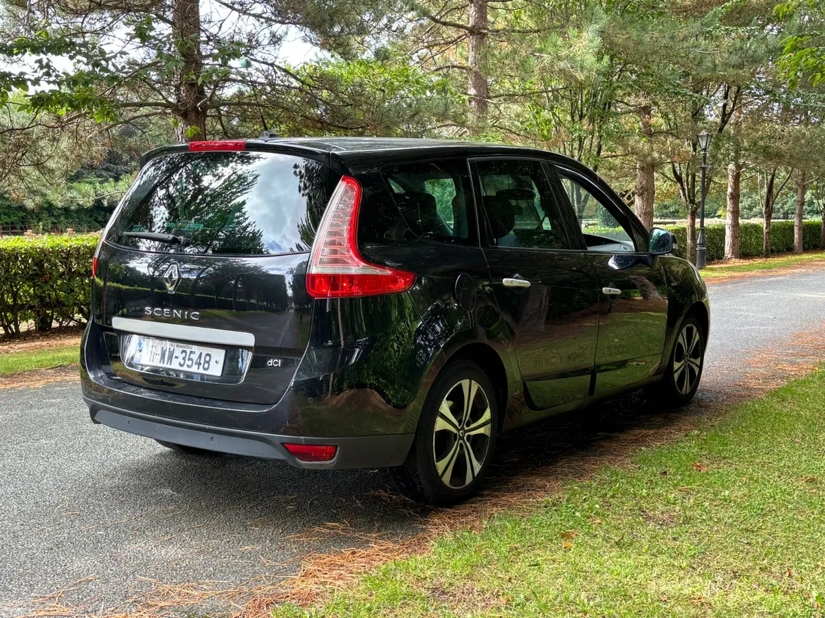 Renault Grand Scenic MPV, Diesel, 2011, Black
