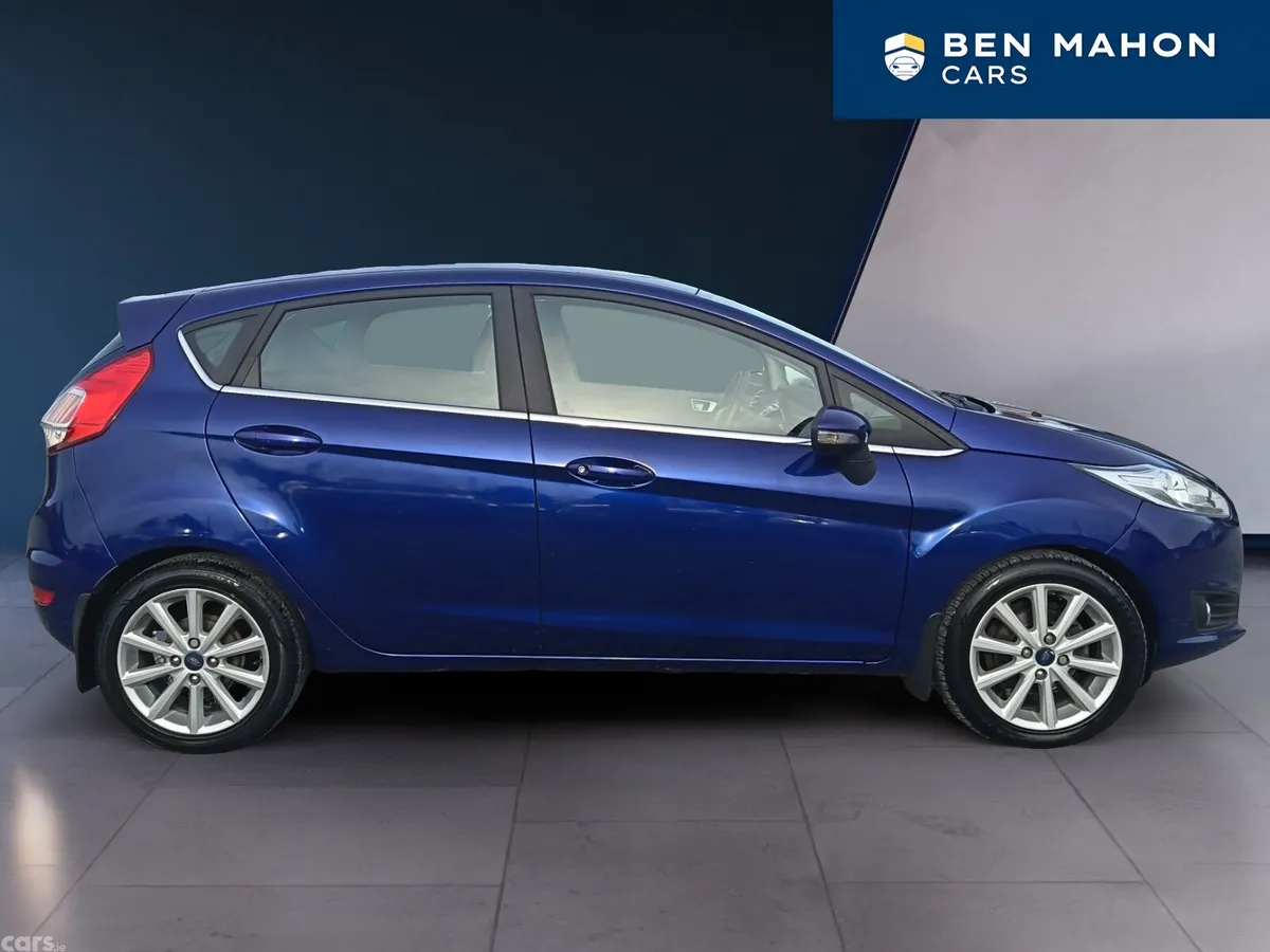 Ford Fiesta Hatchback, Diesel, 2015, Blue