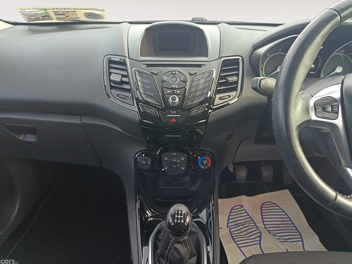 Ford Fiesta Hatchback, Diesel, 2015, Blue