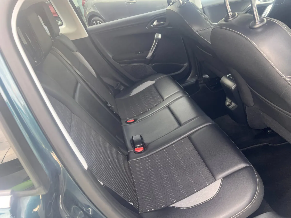 Peugeot 2008 SUV, Petrol, 2016, Green