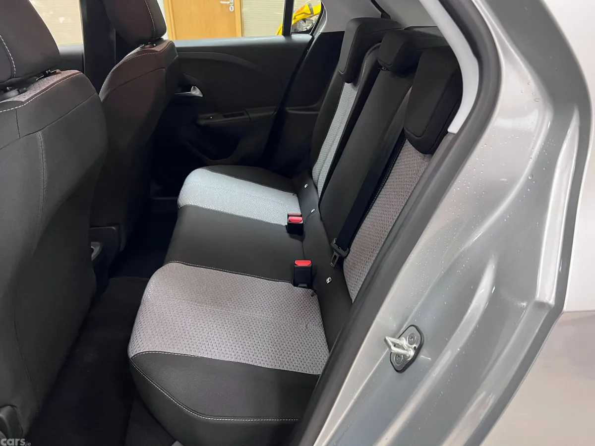 Opel Corsa Hatchback, Petrol, 2025, Grey