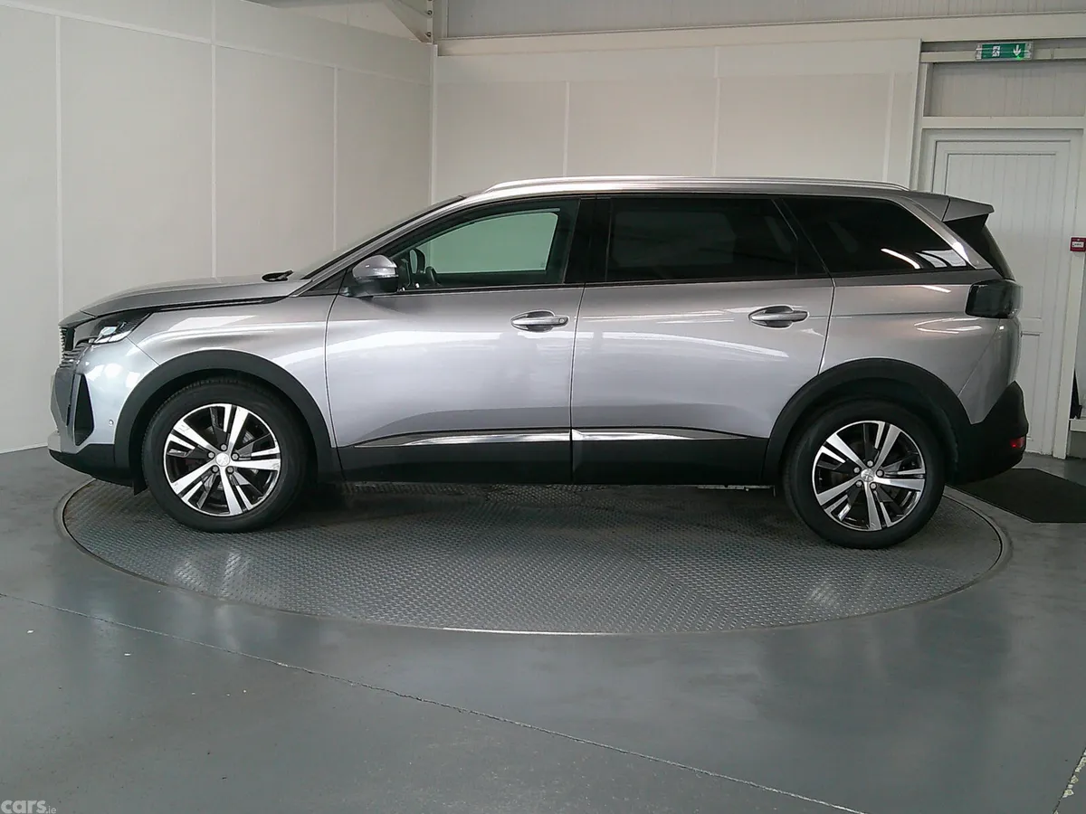 Peugeot 5008 SUV, Diesel, 2021, Grey