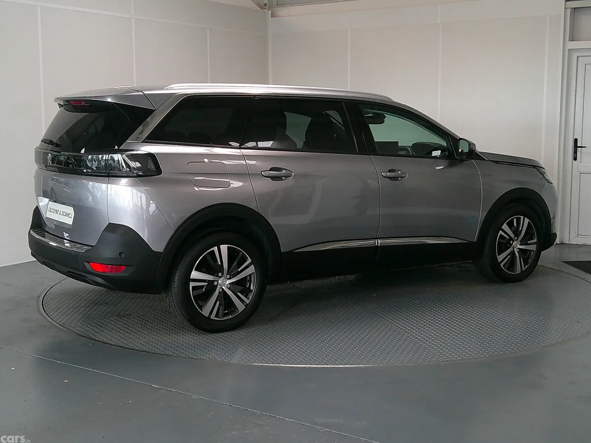 Peugeot 5008 SUV, Diesel, 2021, Grey
