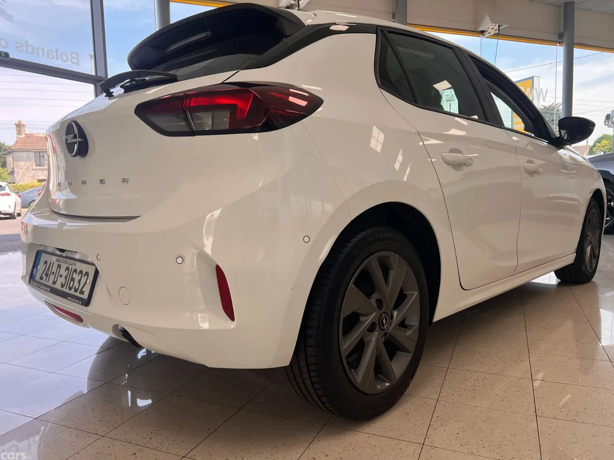 Opel Corsa Hatchback, Petrol, 2024, White