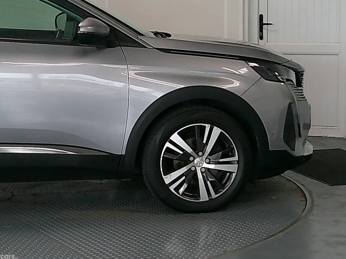 Peugeot 5008 SUV, Diesel, 2021, Grey
