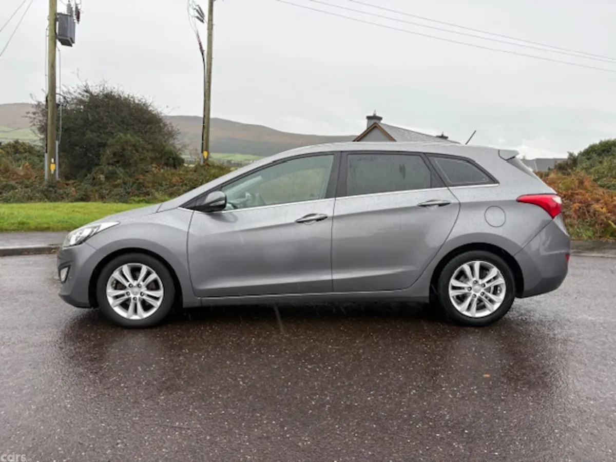 Hyundai i30 Estate, Diesel, 2014, Grey