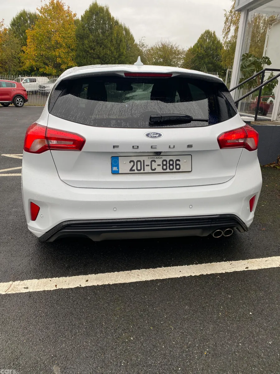 Ford Focus Hatchback, Diesel, 2020, White