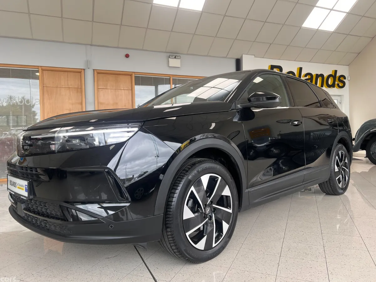 Opel Grandland SUV, Petrol Hybrid, 2025, Black