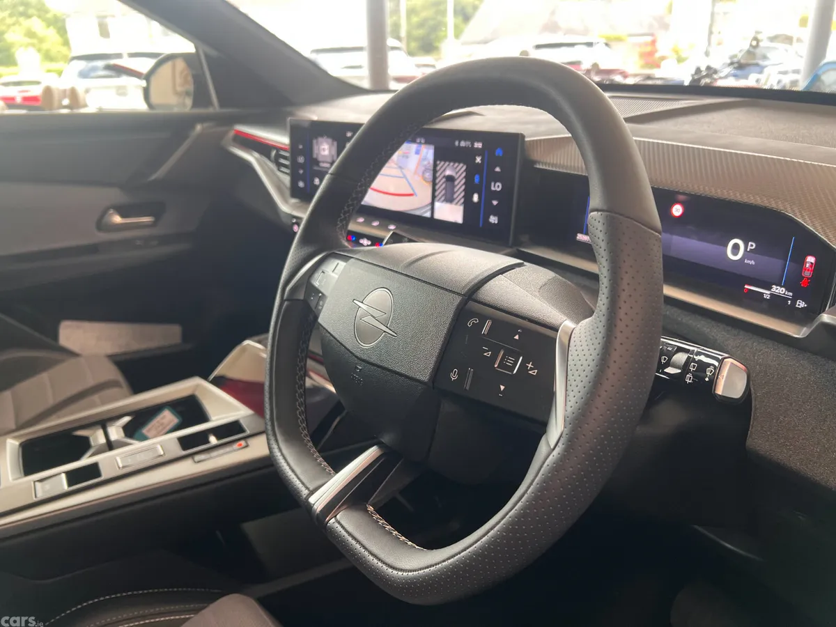Opel Grandland SUV, Petrol Hybrid, 2025, Black