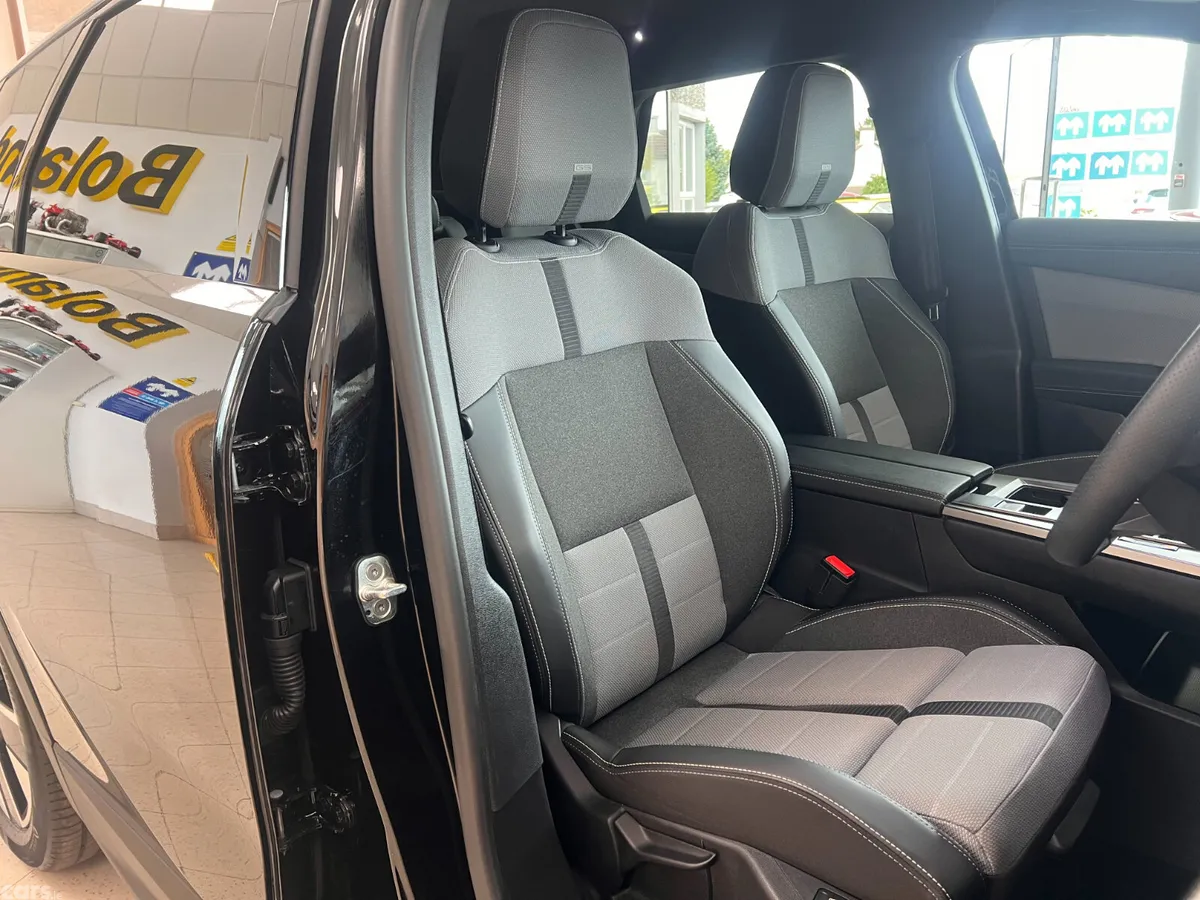 Opel Grandland SUV, Petrol Hybrid, 2025, Black