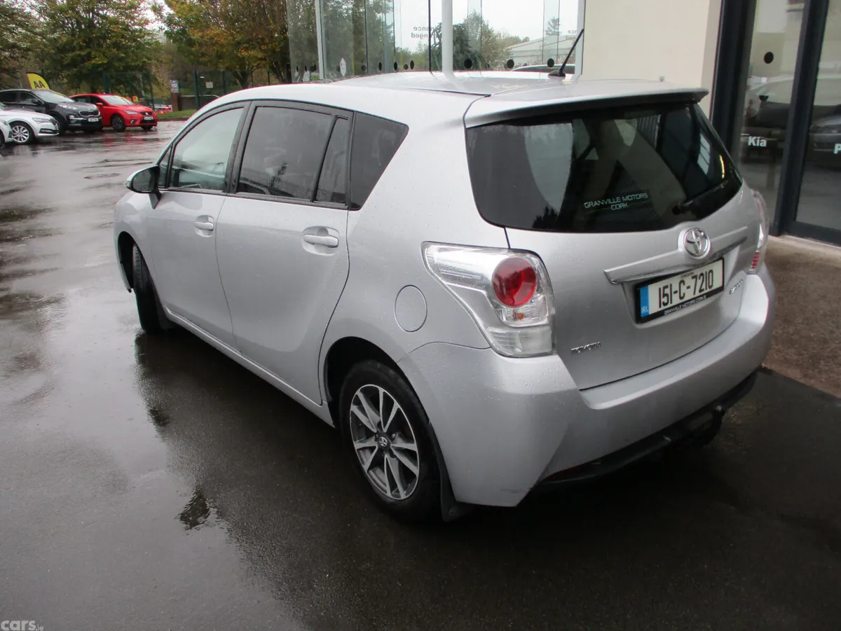 Toyota Verso MPV, Diesel, 2015, Silver
