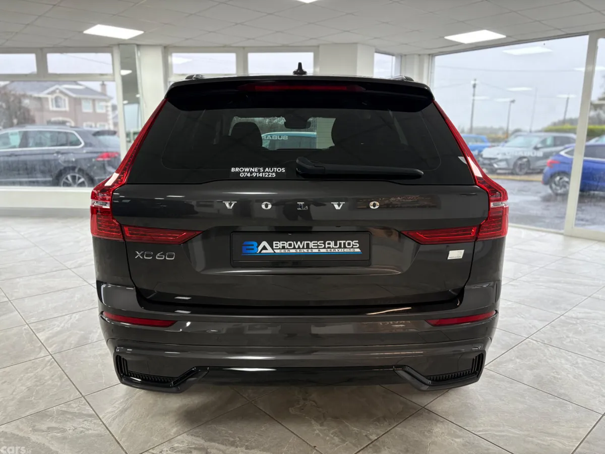 Volvo XC60 SUV, Petrol Hybrid, 2024, Grey