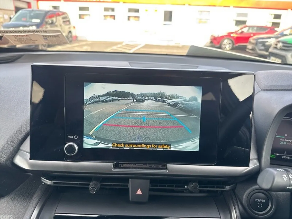 Toyota C-HR SUV, Petrol Hybrid, 2026, Blue