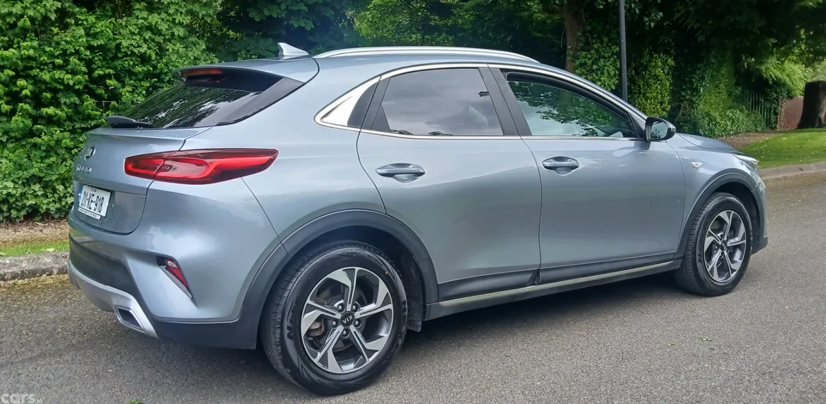 Kia Ceed Hatchback, Petrol, 2021, Grey