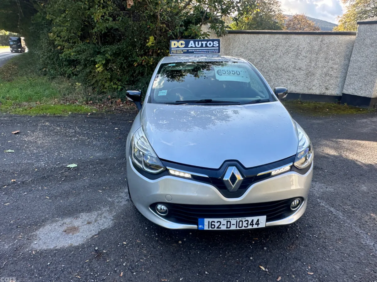 Renault Clio Hatchback, Petrol, 2016, Silver