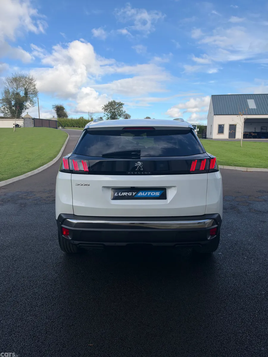 Peugeot 3008 SUV, Diesel, 2022, White