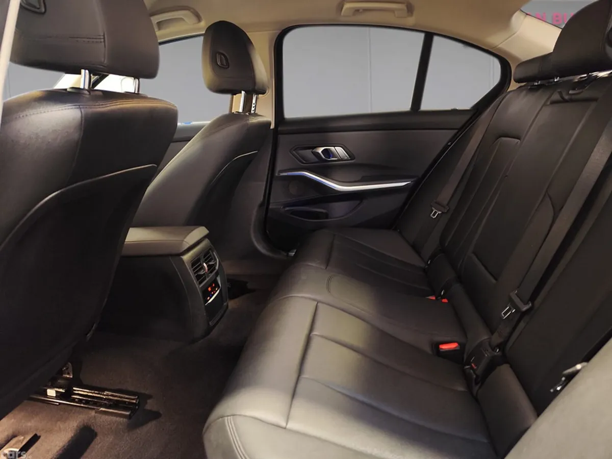 BMW 3-Series Saloon, Diesel, 2020, Black