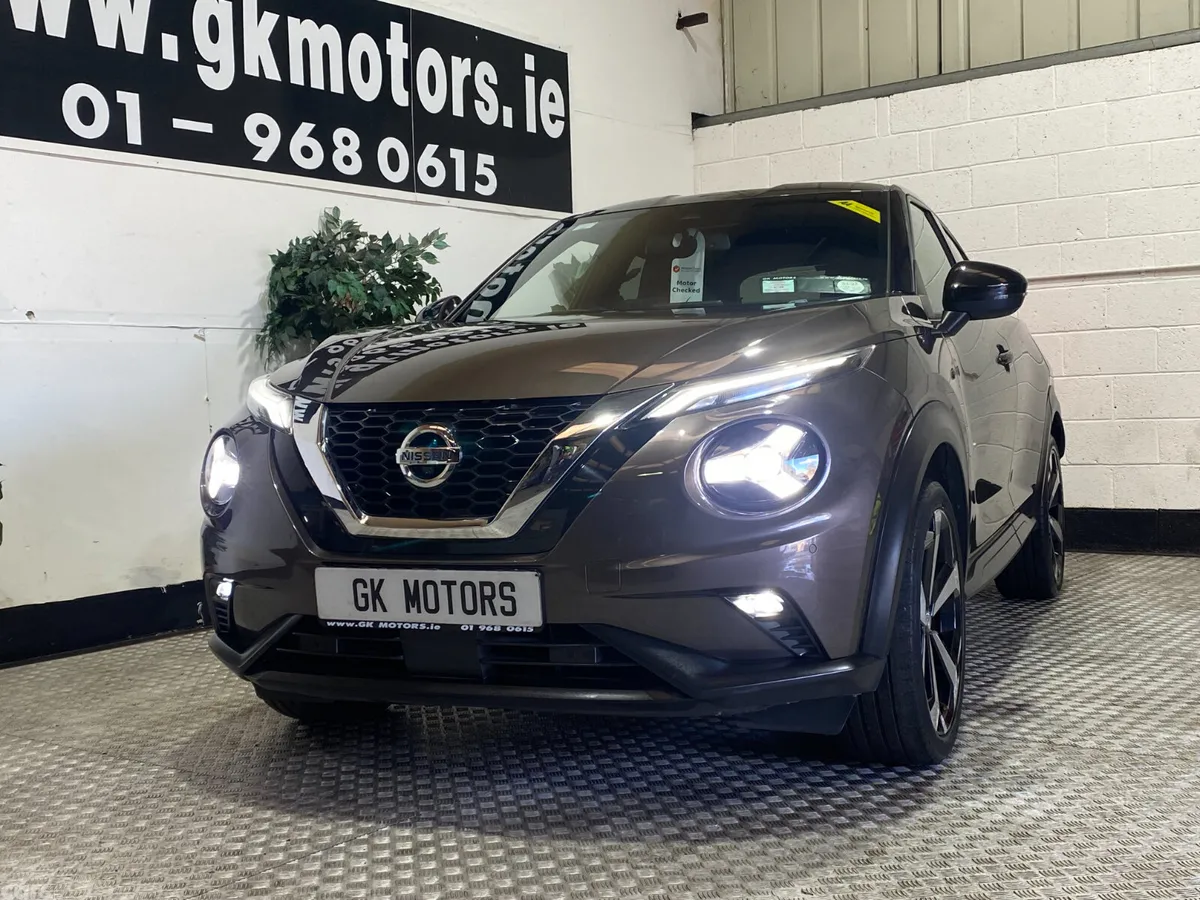 Nissan Juke SUV, Petrol, 2020, Brown