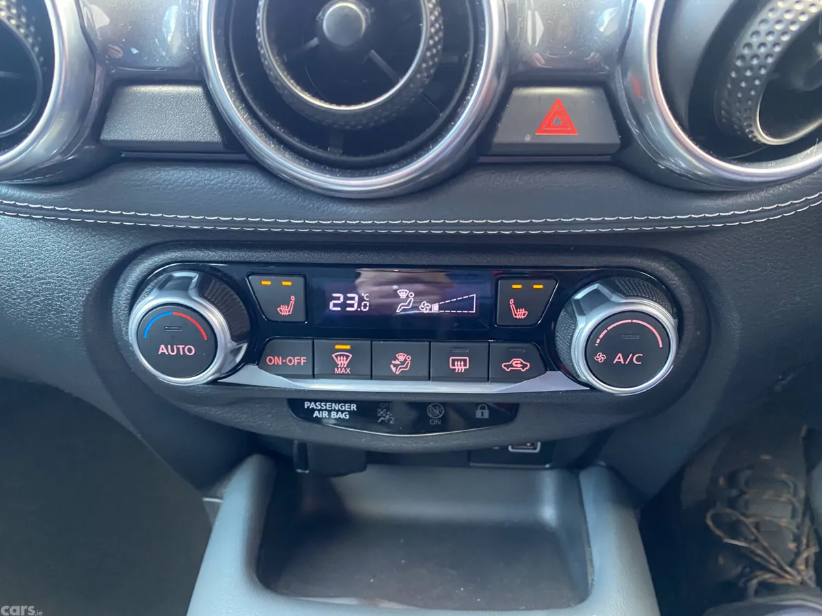 Nissan Juke SUV, Petrol, 2020, Brown