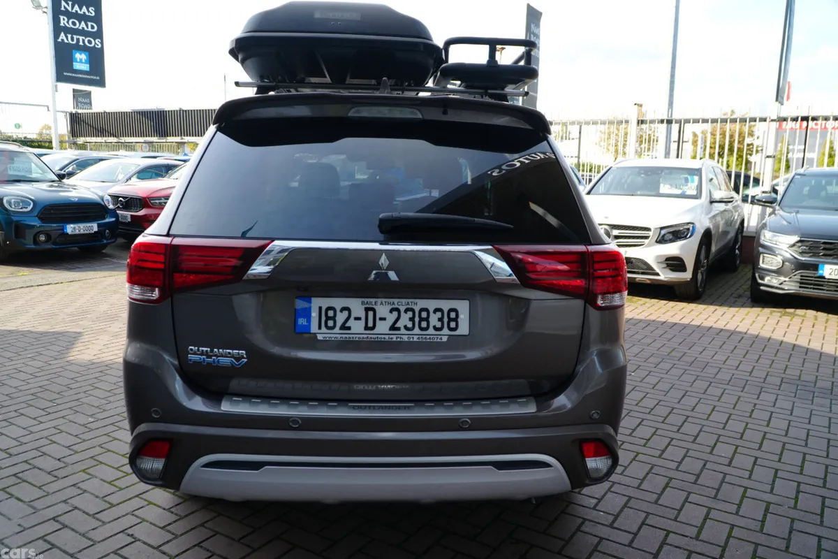 Mitsubishi Outlander SUV, Petrol Plug-in Hybrid, 2018, Brown