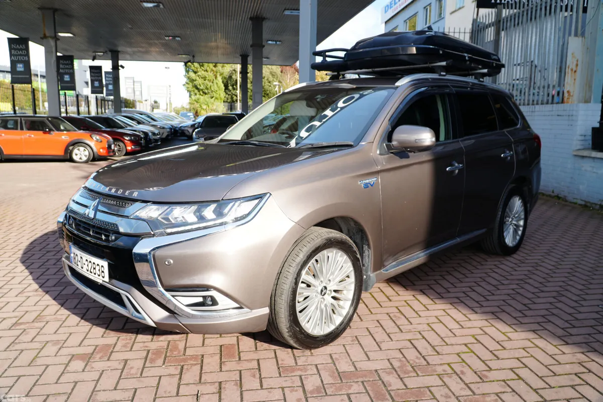 Mitsubishi Outlander SUV, Petrol Plug-in Hybrid, 2018, Brown