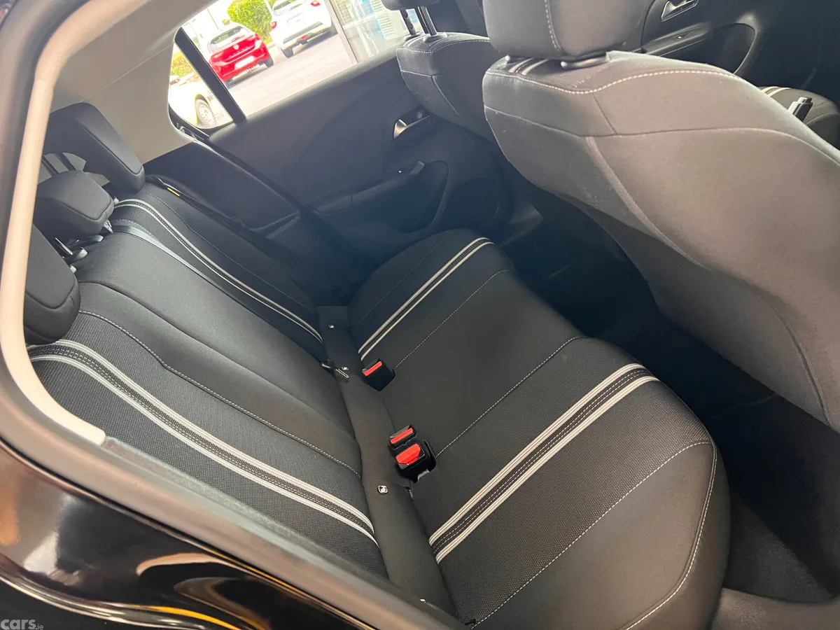 Opel Corsa Hatchback, Petrol, 2023, Black