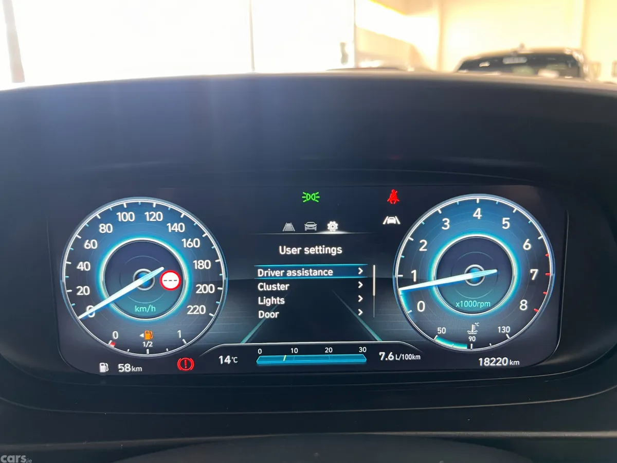 Hyundai i20 Hatchback, Petrol, 2022, White
