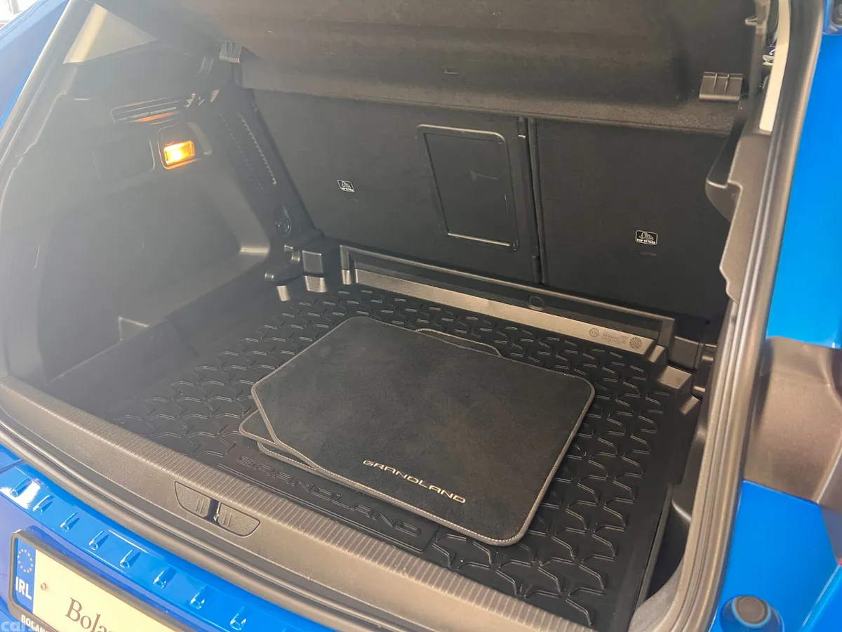 Opel Grandland X SUV, Petrol, 2023, Blue