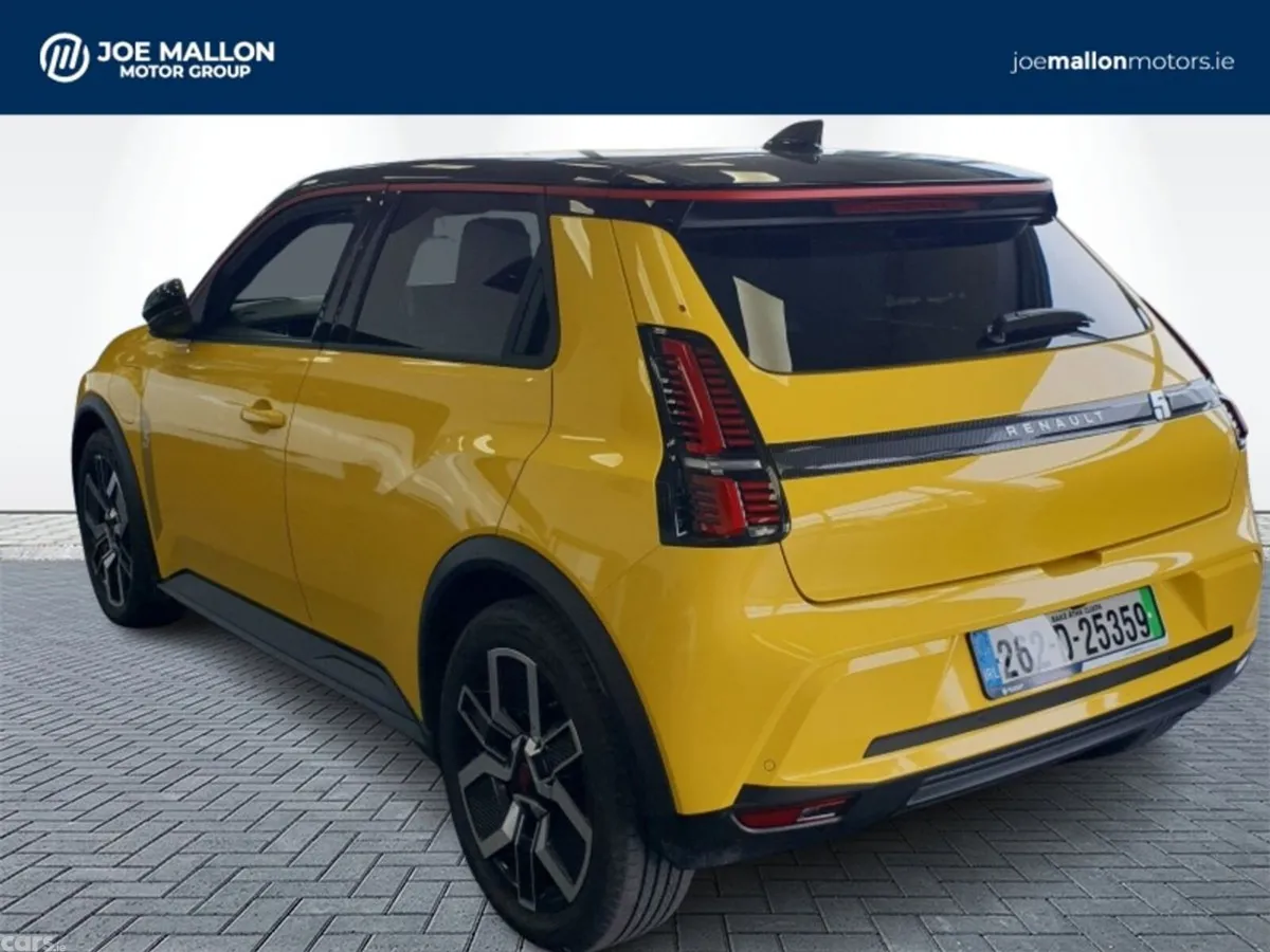 Renault 5 Hatchback, Electric, 2026, Yellow