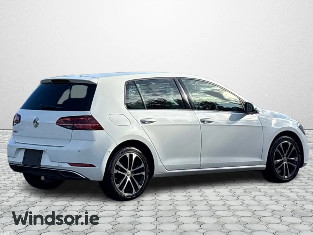 Volkswagen Golf Hatchback, Petrol, 2019, White