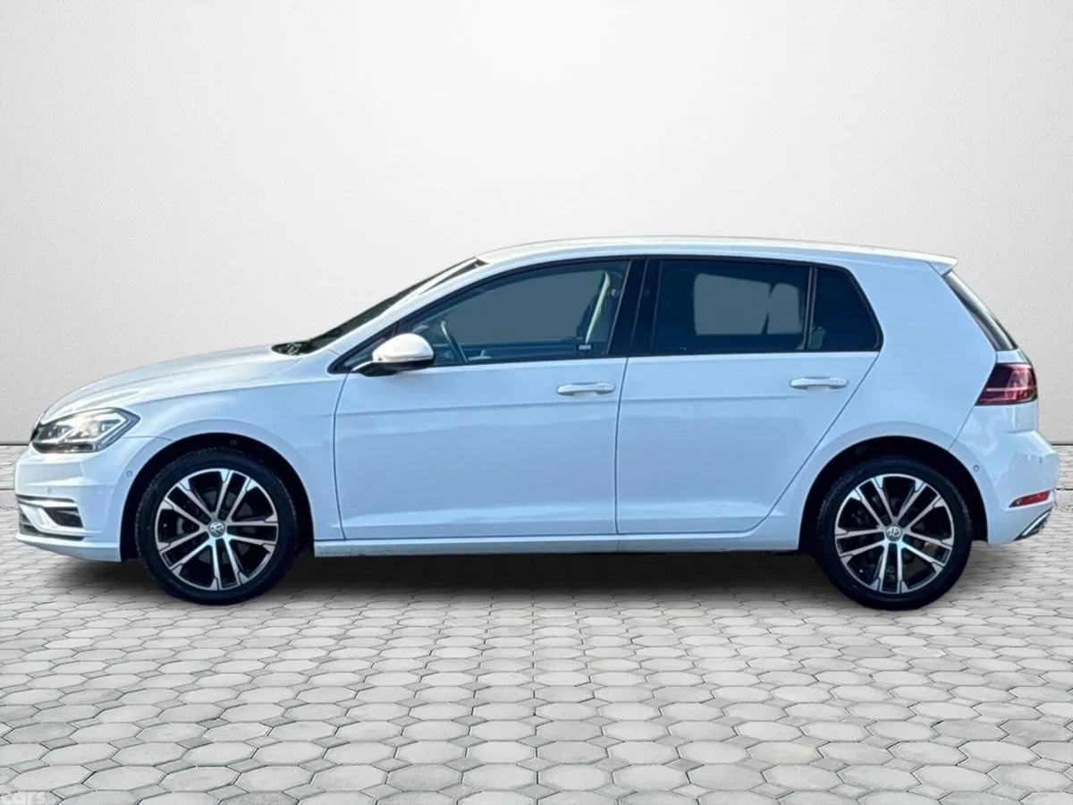 Volkswagen Golf Hatchback, Petrol, 2019, White