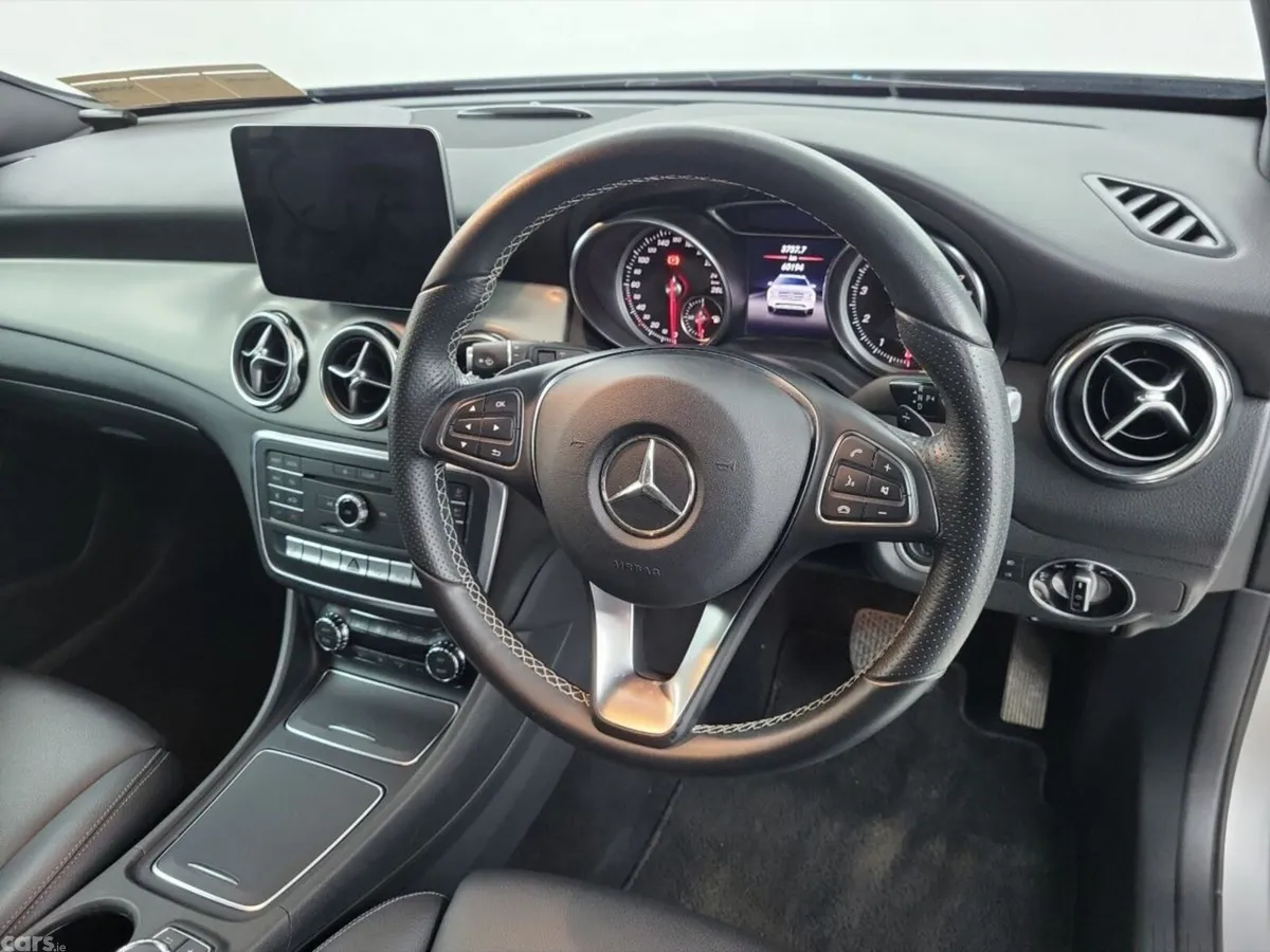 Mercedes-Benz GLA SUV, Petrol, 2018, Silver