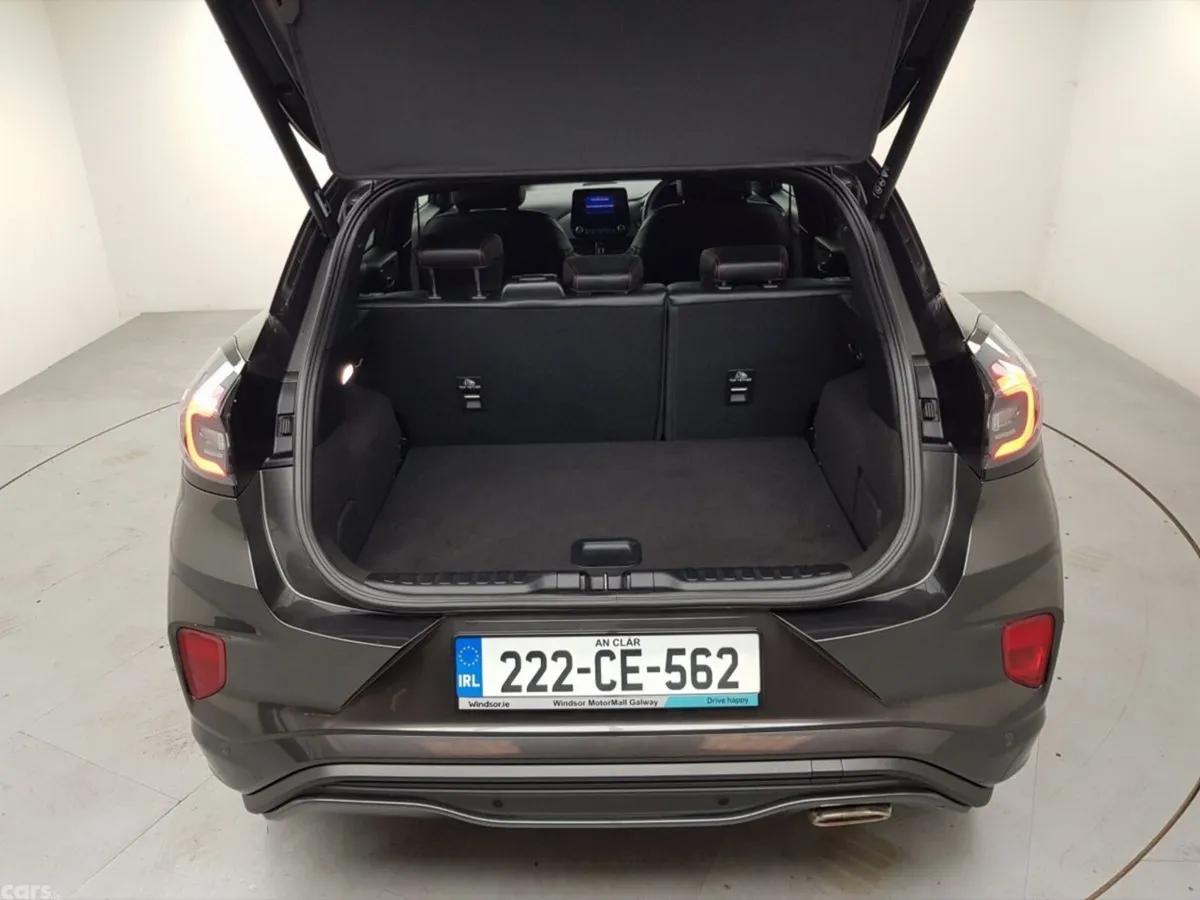 Ford Puma MPV, Petrol Hybrid, 2022, Grey