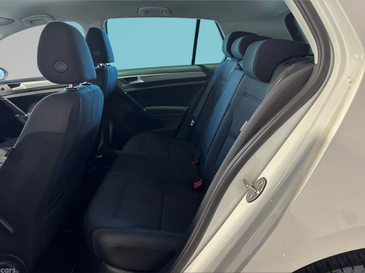 Volkswagen Golf Hatchback, Petrol, 2019, White
